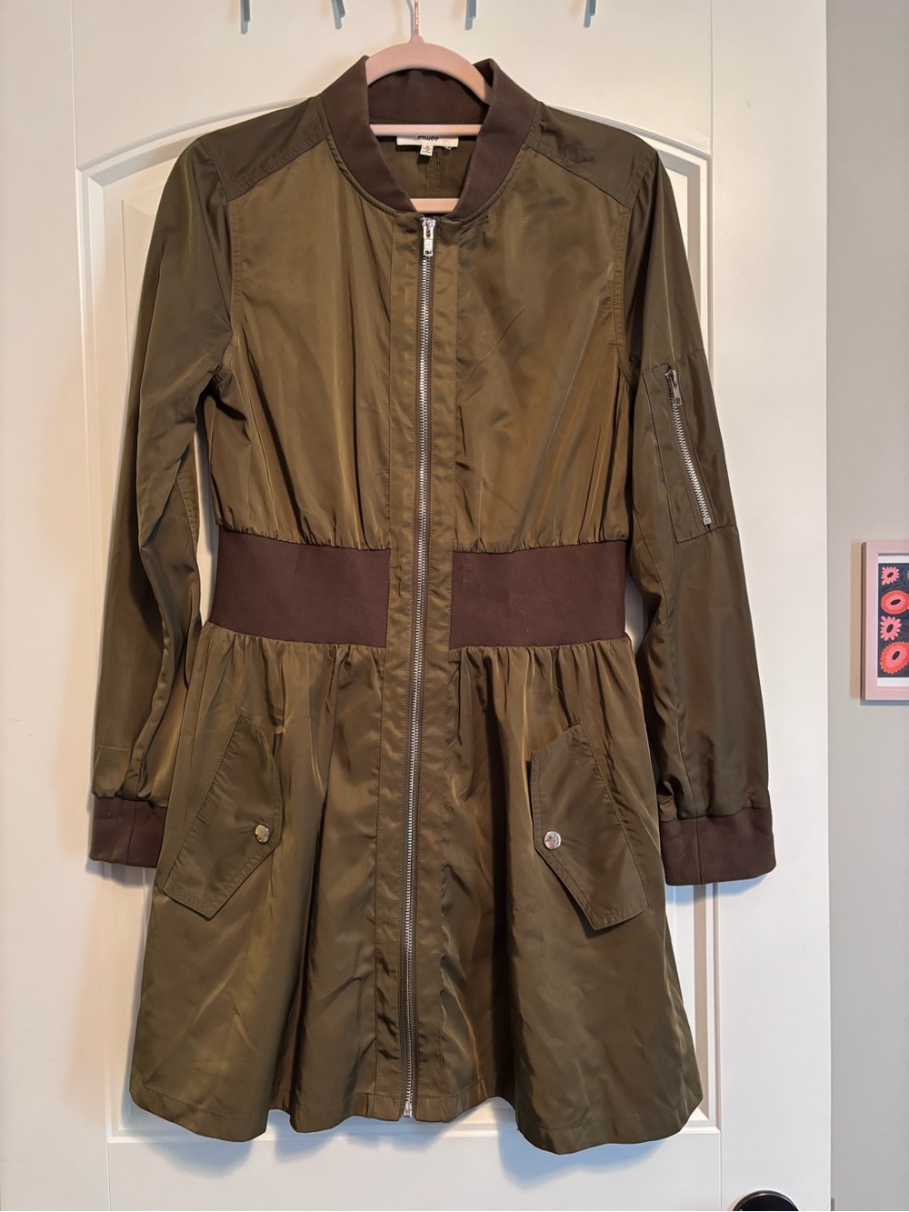 NWOT Awoo Dress with Pockets - Size Medium